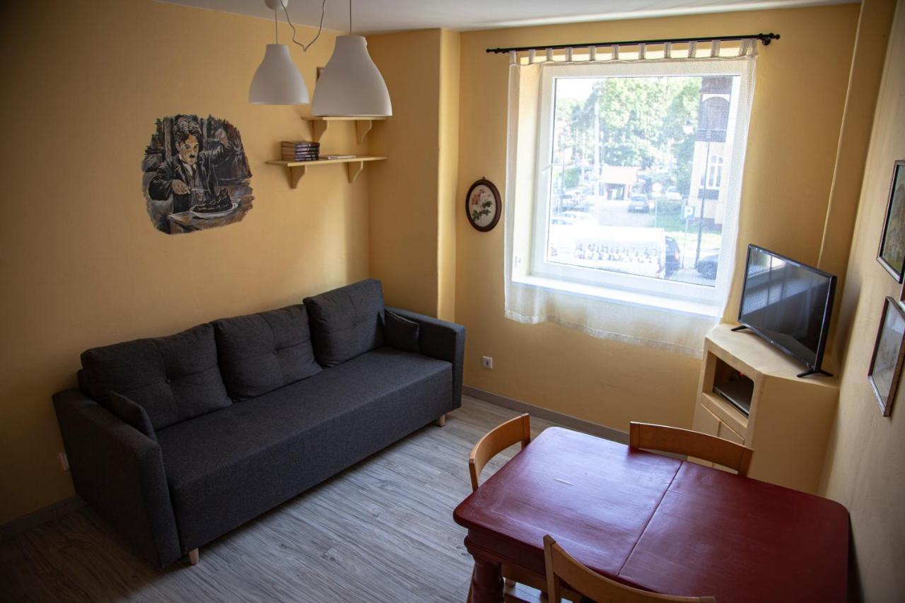 Apartamenty W Starym Kinie Świeradów-Zdrój Esterno foto